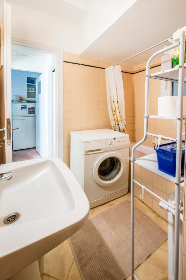 5th Floor Boho Quircky Apartment Athen